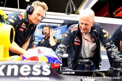 Verstappen must be on Ricciardo’s pace - Marko