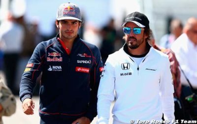 Alonso&nbsp;: Verstappen a mis en valeur Sainz