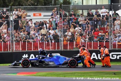 Albon risque d’être disqualifié pour manque de carburant