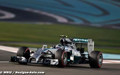 Yas Marina: Rosberg on pole for title decider in Abu Dhabi
