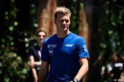 Schumacher dénonce un double header 'fou' entre Bakou et Montréal