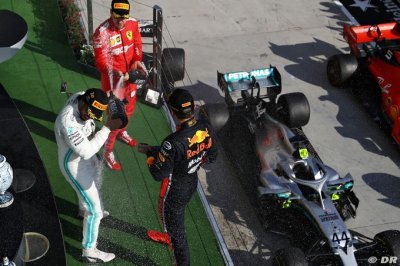 5/10 pour Vettel, presque 9 pour Hamilton&nbsp;: les pilotes jugent leur début de saison