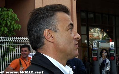 Alesi soutient Lotus Renault GP