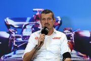 Steiner wonders why Ricciardo 'doesn't want to race'