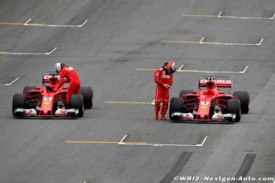 Ecclestone répète que les menaces de retrait de Ferrari sont réelles