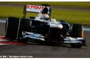 Maldonado à la porte des points avec le sourire