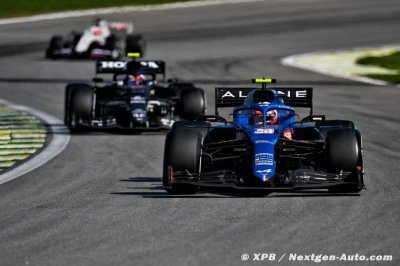 Deux Alpine F1 ont pu contrer une AlphaTauri au Brésil