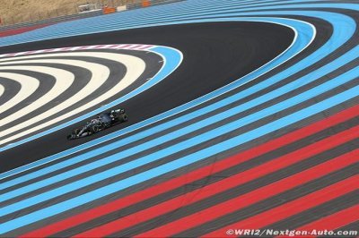 Hamilton s’impose une nouvelle fois en France, doublé pour Mercedes