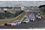 More spectacular WTCC cars approved