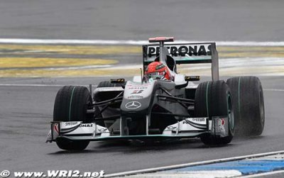 Schumacher s’en prend à l’interdiction des essais privés