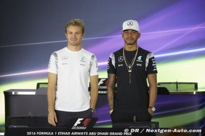 Hamilton handshake snub not deliberate - Rosberg