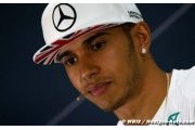 Hamilton, Dennis say Alonso not Mercedes-bound