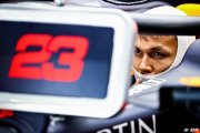 Albon réagit enfin à la perte de son baquet Red Bull Racing