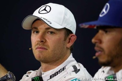 Rosberg questions ’safety freak’ Hamilton