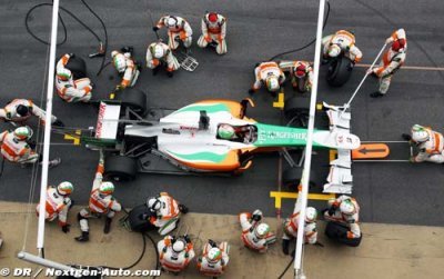 La course dans les stands repart de plus belle