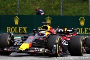 Verstappen : 'Trop de dégradation' des pneus pour battre Leclerc
