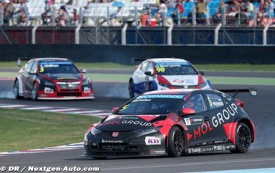 Hungaroring, Course 2&nbsp;: Michelisz ne manque pas la victoire à domicile