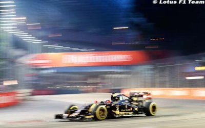 Qualifying - Singapore GP report: Lotus Mercedes