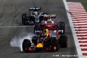 Ecclestone : Red Bull pourrait gagner avec le moteur Mercedes