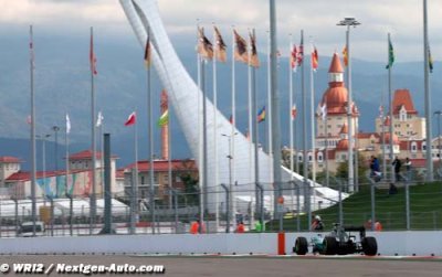 Rosberg est content, Hamilton aussi
