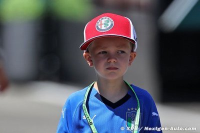 Raikkonen ne sait pas si son fils marchera dans ses traces