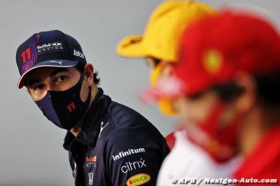 Covid-19&nbsp;: Sainz et Pérez se sont fait vacciner à Bahreïn