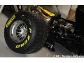 Pirelli to use different colours on 2011 tyres