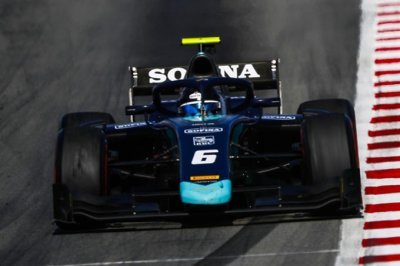 Bahreïn, Course 1&nbsp;: Latifi remporte la première course de la saison