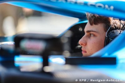 Alonso points out ’advantage’ over Piastri