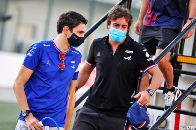 Pour Ocon, Alpine F1 fait des ’énormes, énormes progrès avec la ’légende’ Alonso