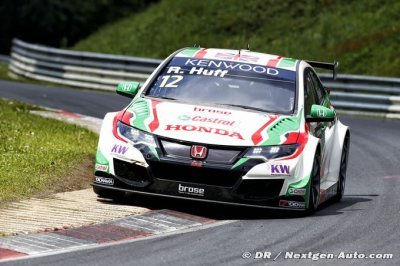 Huff delivers Nordschleife WTCC overtaking masterclass