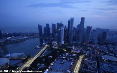 Les pilotes ont les yeux rivés vers le ciel