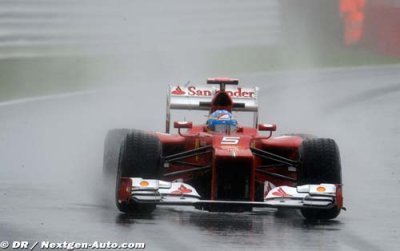Alonso sails to Ferrari’s first pole in two years at Silverstone