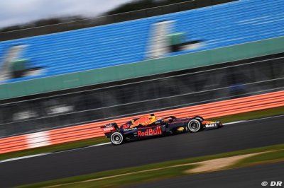 ‘Le but est de gagner’&nbsp;: Pérez est porté par le potentiel qu’il a ressenti dans la RB16B
