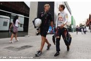 Vettel criticises safety car call after failure