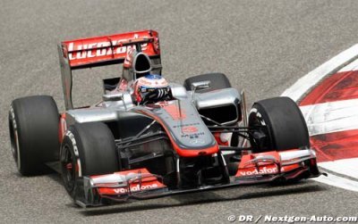 Libres 2&nbsp;: Button se hisse en tête à Barcelone