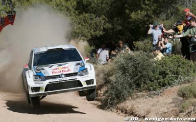Volkswagen flat out at the WRC finale in Wales
