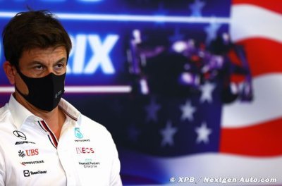 Mercedes F1 affaiblie par le départ de Cowell&nbsp;? Wolff réfute cette théorie