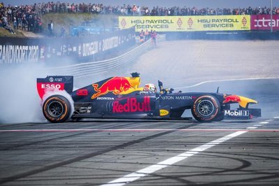 Les pilotes Red Bull en démonstration à Zandvoort