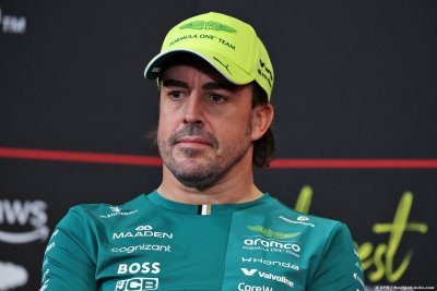 Alonso dismisses ’2-second’ Aston upgrade hype