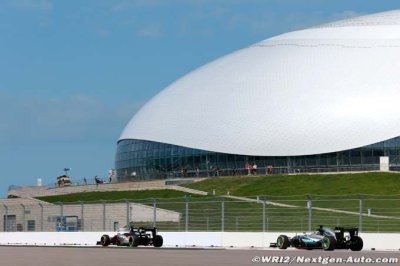 Mercedes blasts anti-Hamilton conspiracy