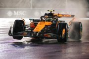 Norris devance Verstappen sous la pluie et signe la pole à Las Vegas, Piastri en retrait