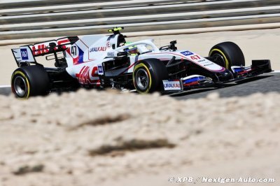 Rosberg s’inquiète pour Schumacher et la pression en F1