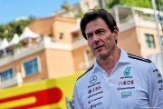 'F1' est un 'grand film' qui passe le sport 'sous le spectre de Hollywood'