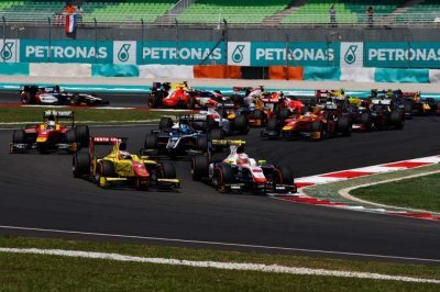 Sepang, Race 2: Ghiotto claims maiden GP2 win in Sepang