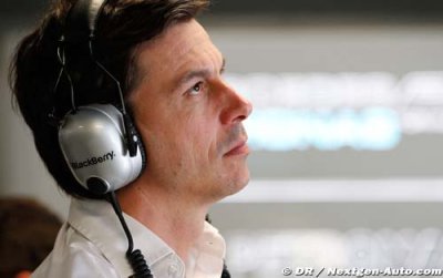 Wolff : Le titre ne doit pas se jouer sur la fiabilité
