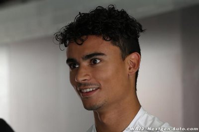 Wehrlein en pole pour le baquet Toro Rosso