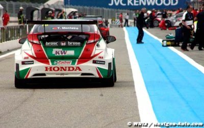 Podium for Tiago Monteiro at Paul Ricard