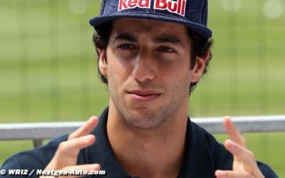 Toro Rosso achieve points finish in chaotic final lap