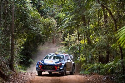 SS1-2: Mikkelsen sets pace